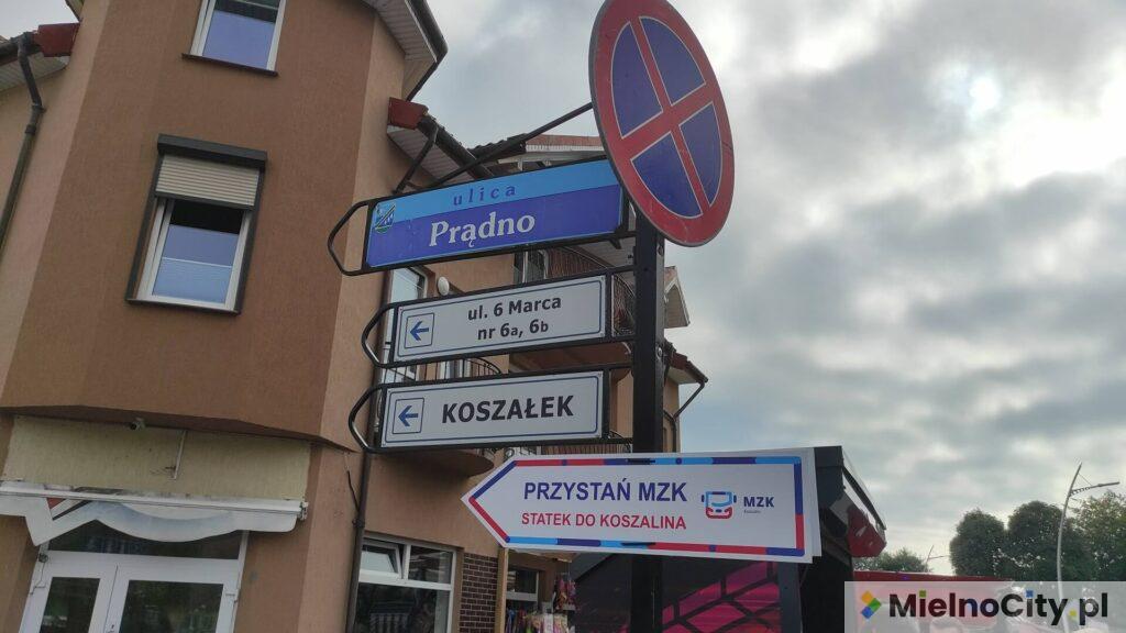 Znak do przystani w Mielnie